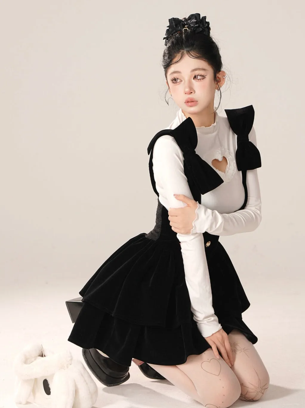 Bow Big Shoulder Suspender Skirt