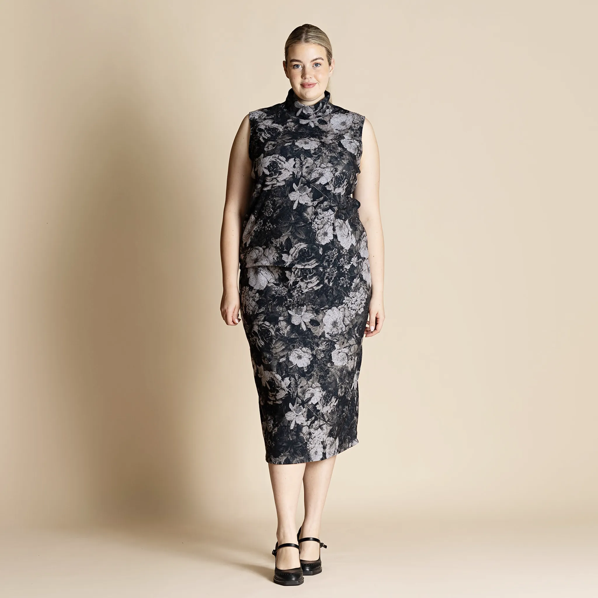 cabbage rose skirt