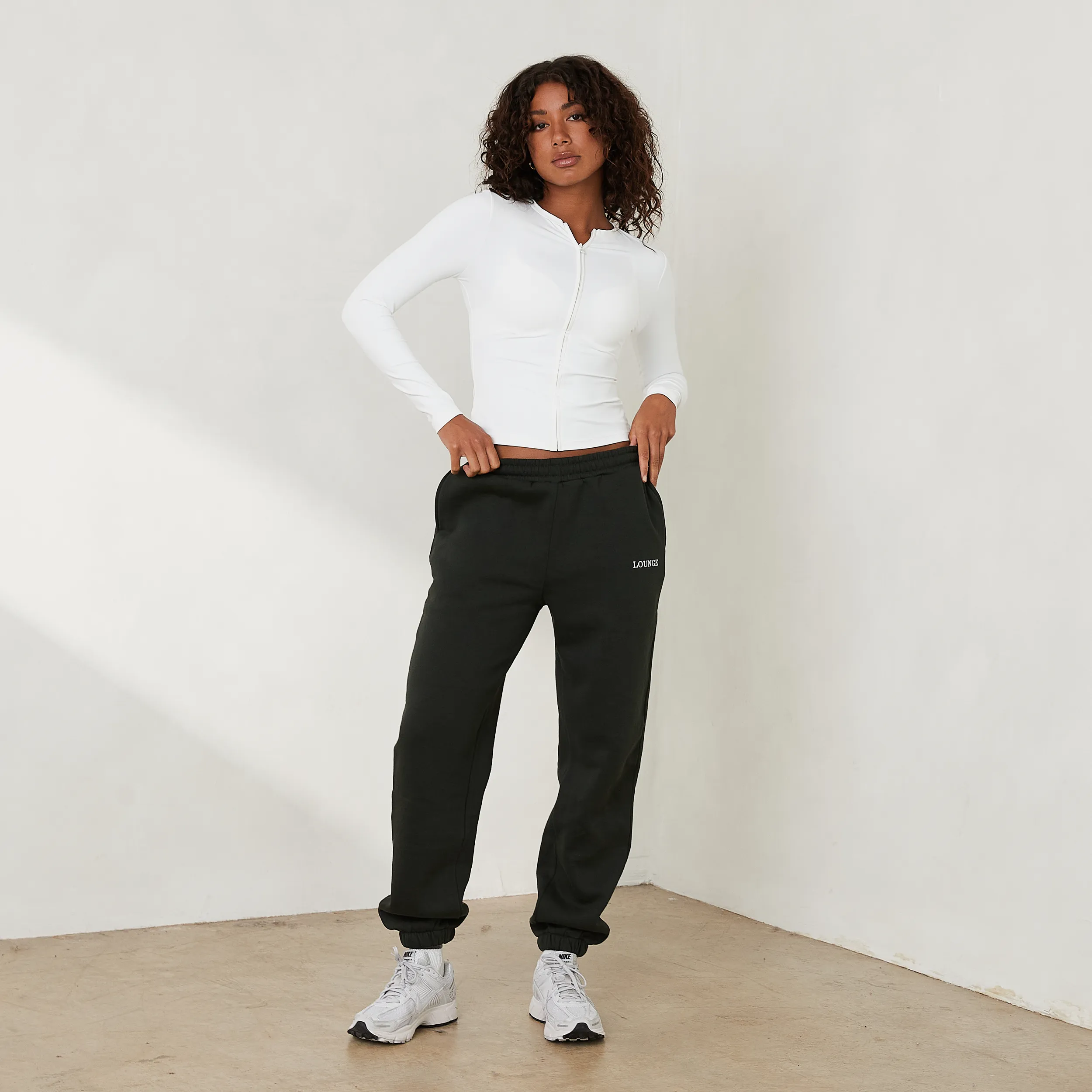 Essential Sweatpants - Pine Green
