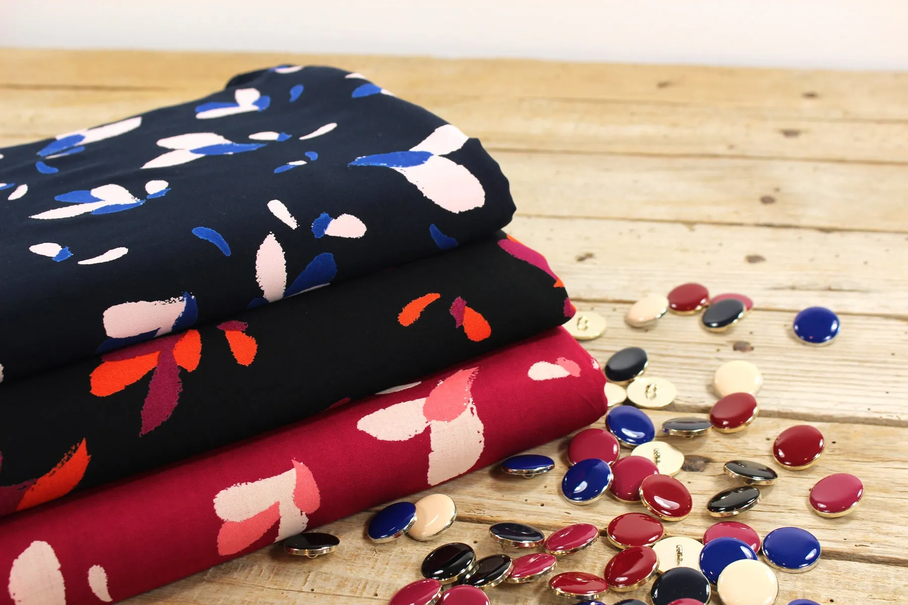 Églantine & Zoé - Petali Navy Blue Viscose Poplin Fabric