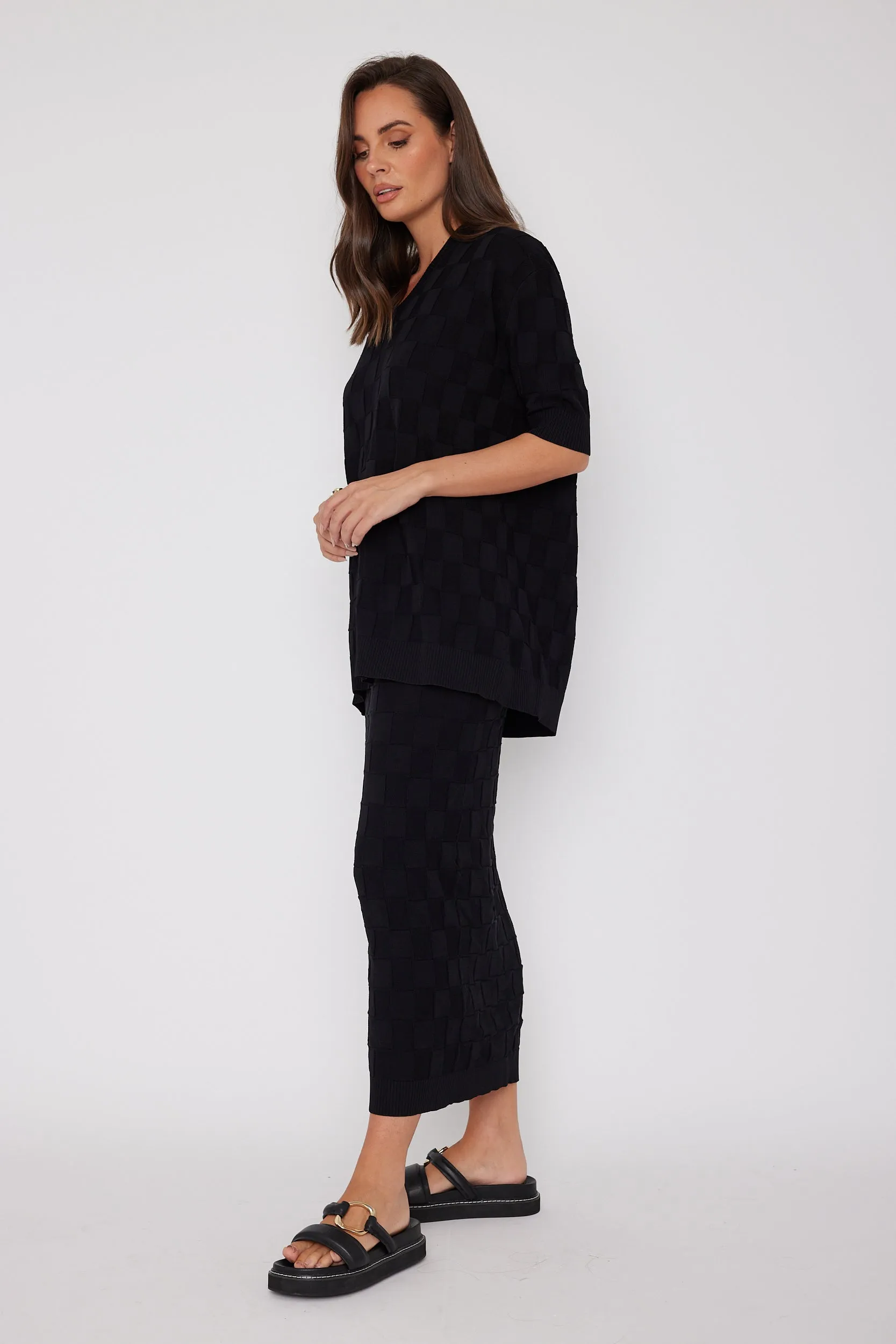 LUX V Knit Top Black