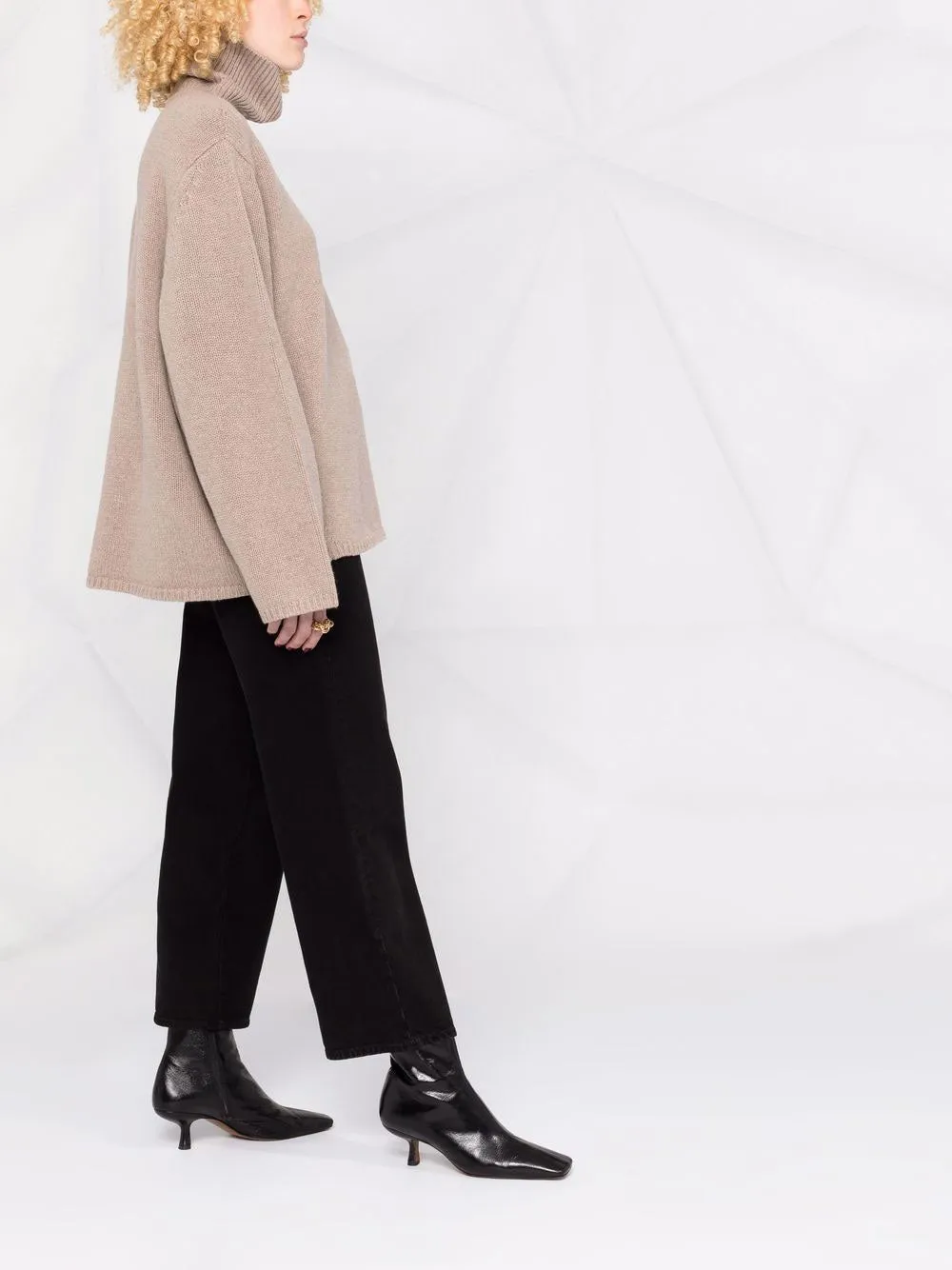 Oversized rollneck jumper