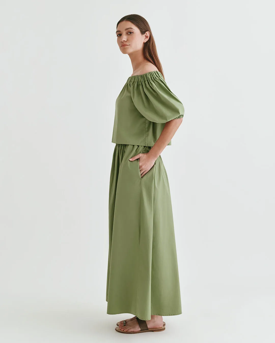 Poplin Off-The-Shoulder Cropped Top