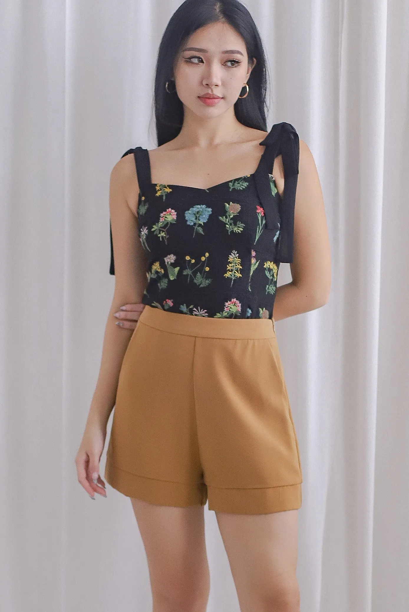 *Premium* Elery Embro Shoulder Sash Top In Black