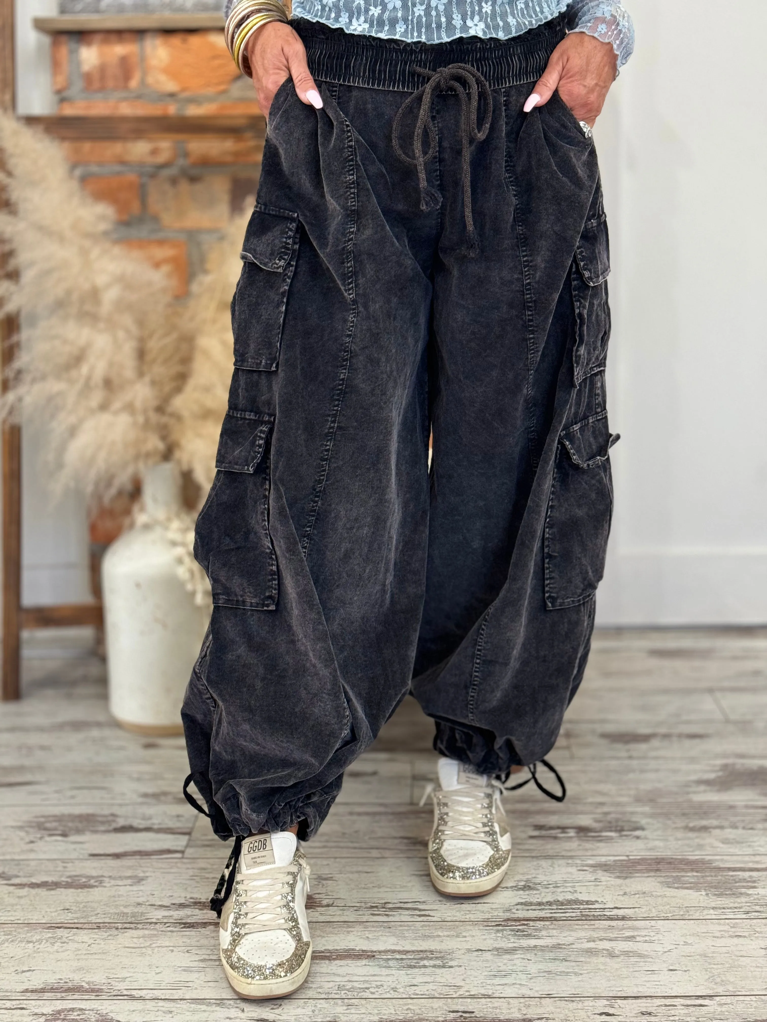 Slouchy Corduroy Wide Leg Jogger Pants in Black