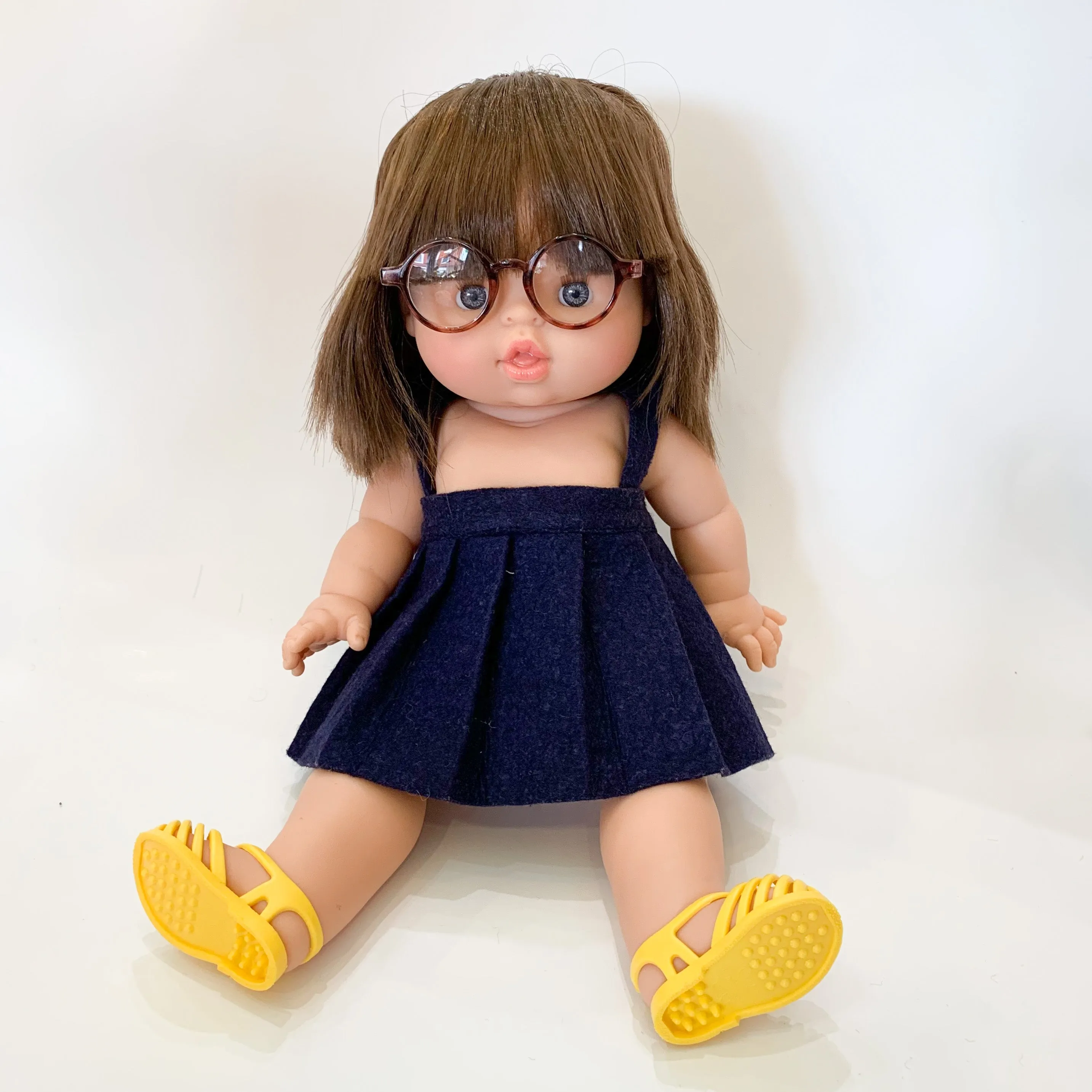 Vintage Navy Wool Jumper Skirt (fits Minikane Gordis doll)